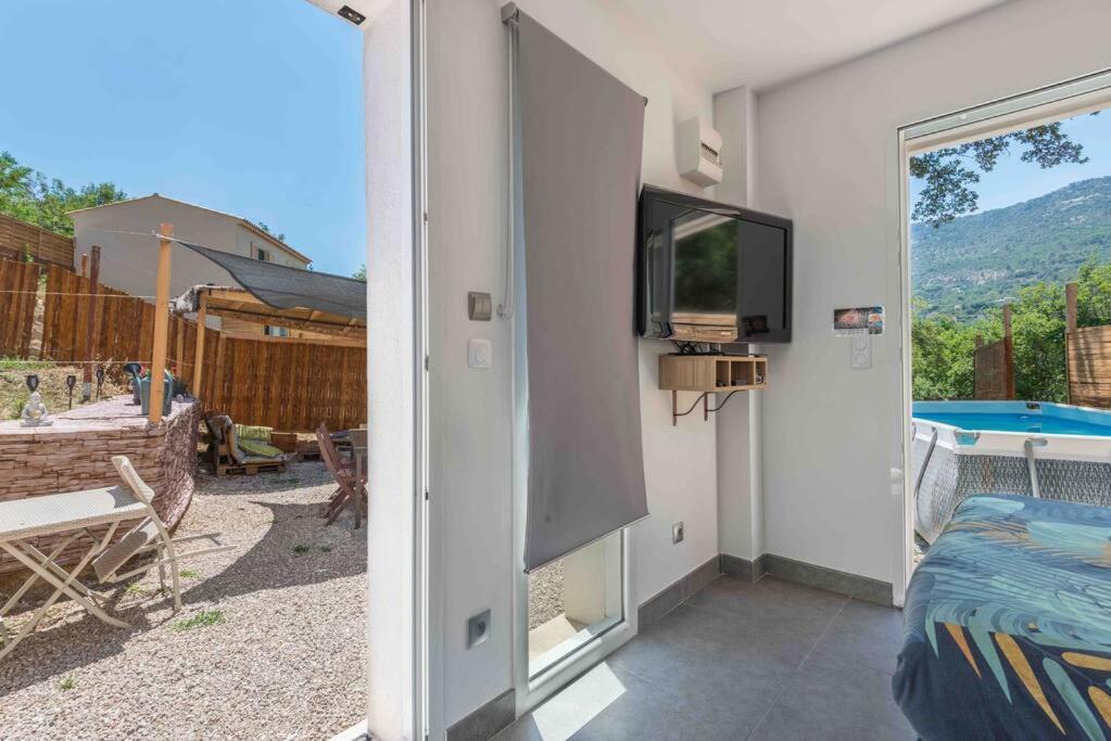 Aux Studio Sous Les Oliviers Netflix Et Disney Plus Contes  Bagian luar foto